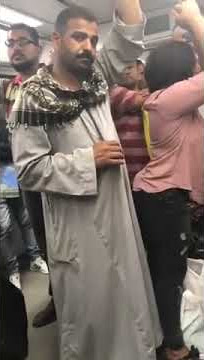 تحرش وهي مستمتعه وعاجبه الحال😱 18