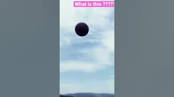 UFO CHASED BY FIGHTER JETS ON CAMERA!