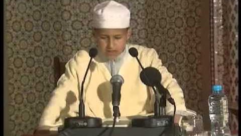 YouTube   صوت ملائكي   ماتيسر من سورة النور للطفل الناشئ المغربي عبد الرحمن الزيرك