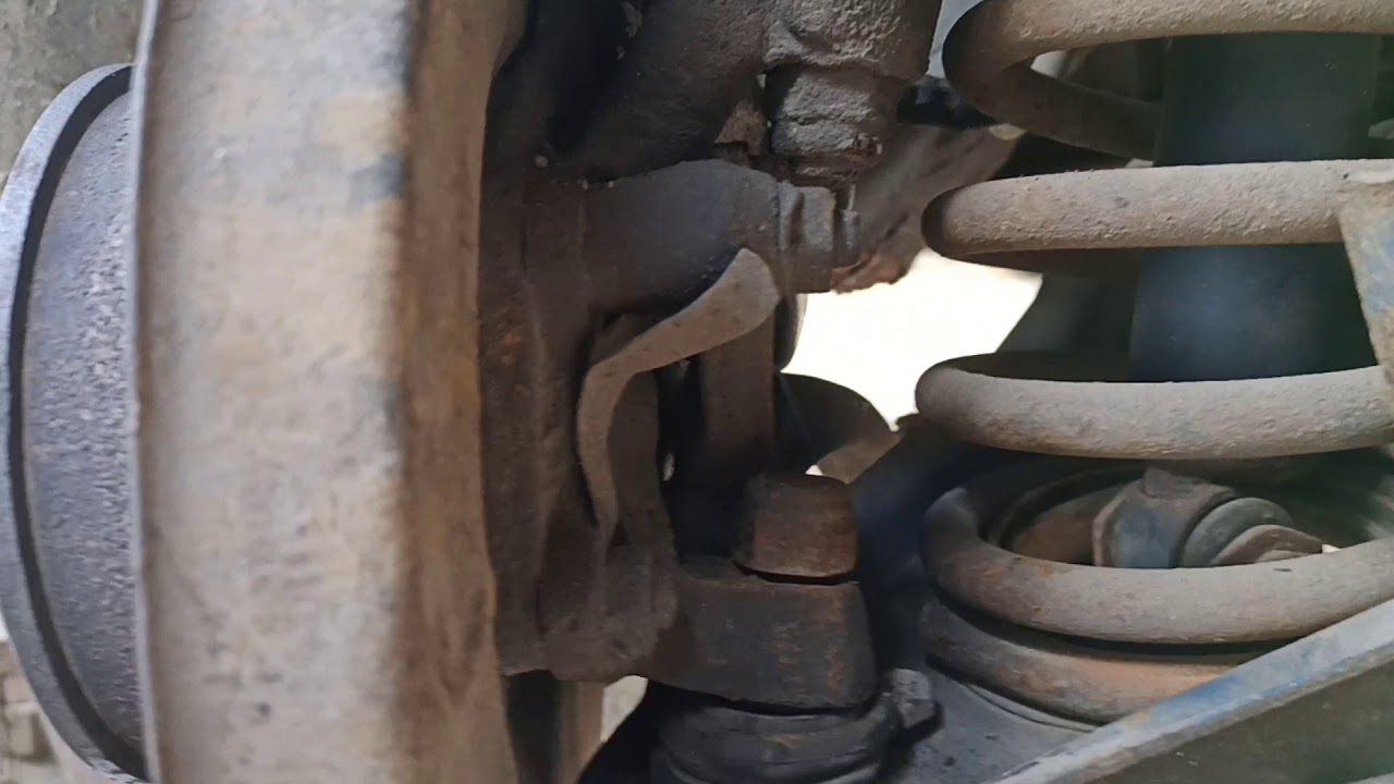 Замена шаровых на ВАЗ 2101-2107. Как поменять шаровые на ВАЗ 2101-2107 ...