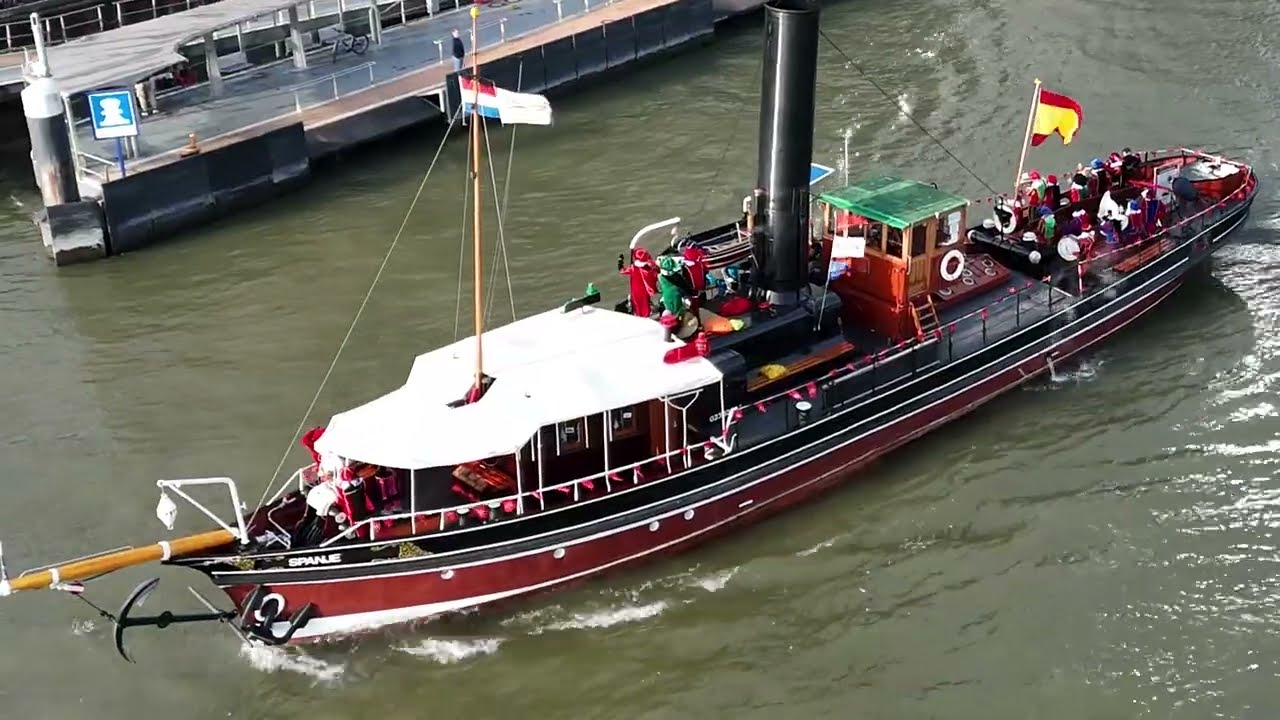 Sinterklaas Intocht 2025 Ridderkerk met stoomboot Spanje