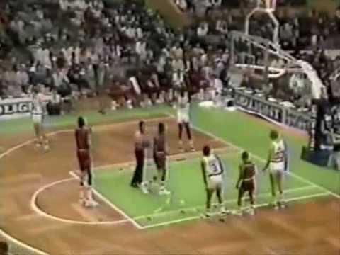Manute Bol vs. Celtics (1988)