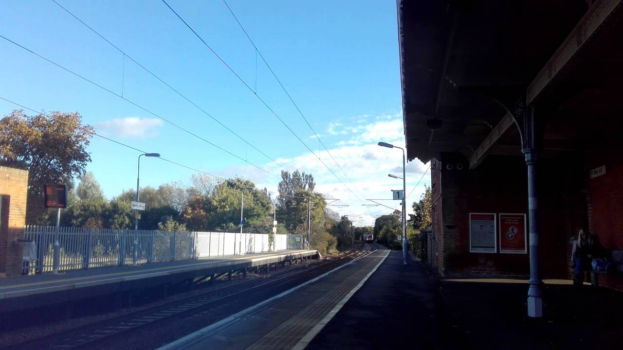camera iphone 8 plus apk *ULTRA 3 TONE* 170271 passes through Needham Market | 18/10/2016