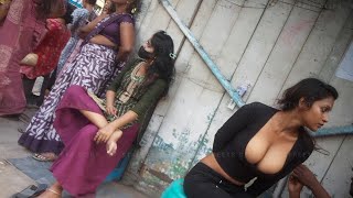 Budhwar Peth Pune $5 Electronics Treasure Hunt Budget Mobile Shopping Adventure