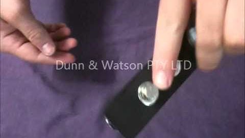 D&W - Padlocking Swing Handle