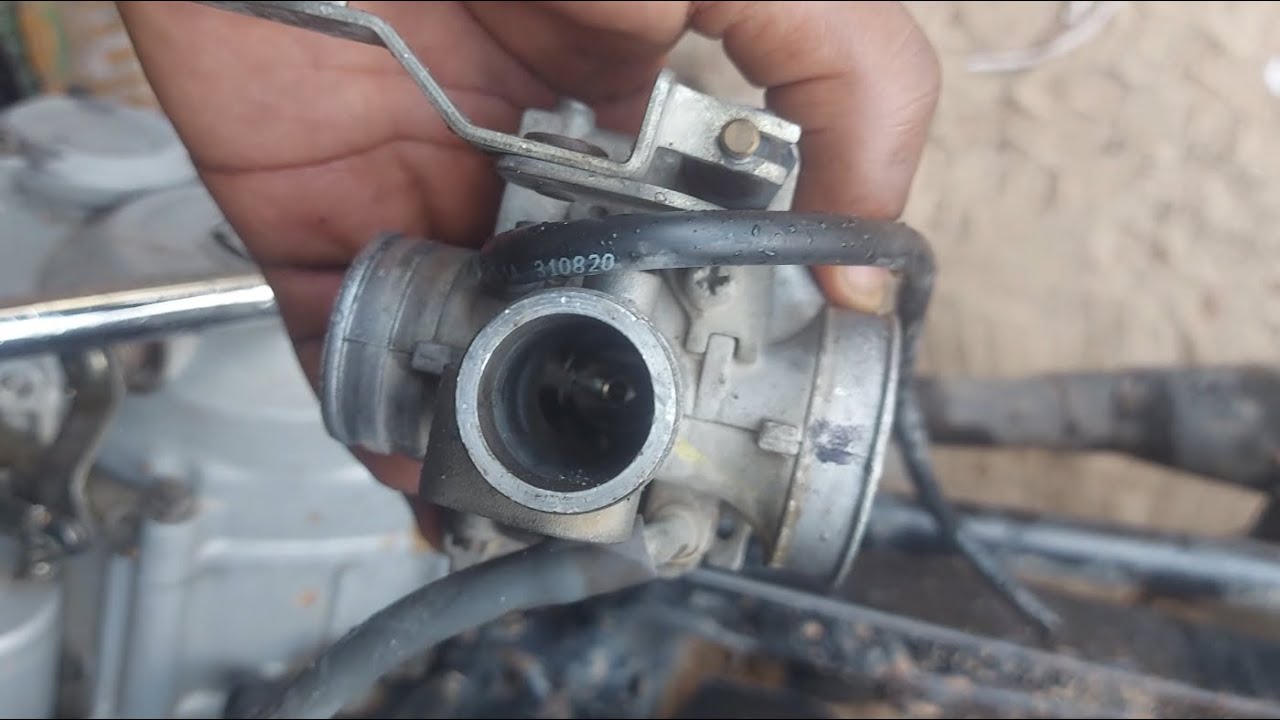 Чистка карбюратора и замена воздушного фильтра мотоцикла Bajaj Boxer X150 