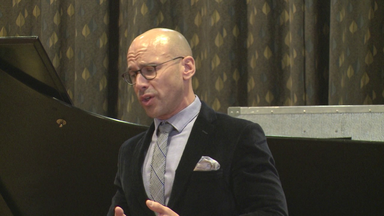 2017: Adrian Tamburini, bass baritone. Audition two: "Wo, Berg ich mich"