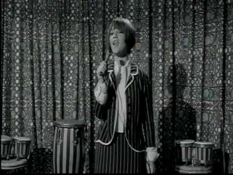 DATELINE DIAMONDS (UK; 1965) Kiki Dee sings "Small...