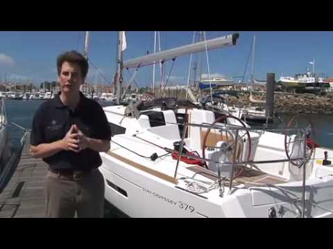 Jeanneau Sun Odyssey 379 Hull Design.mp4