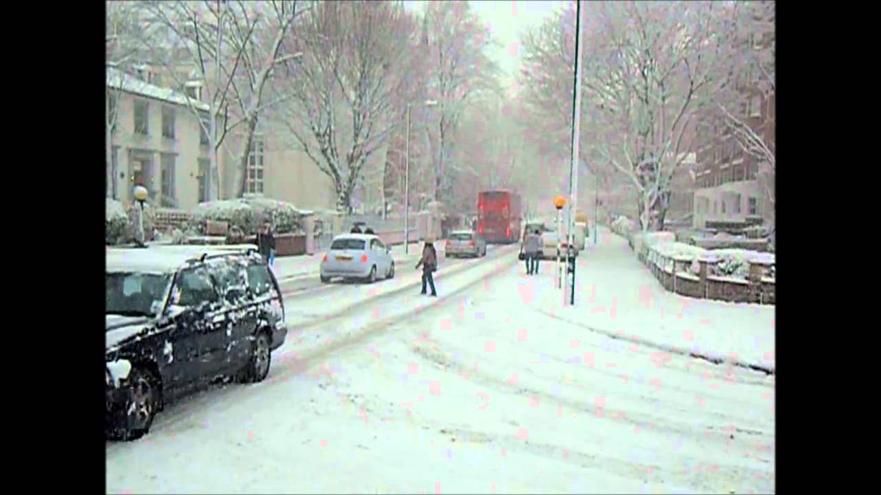 Teen Girl Almost Run Down On Beatles Abbey Road Crossing