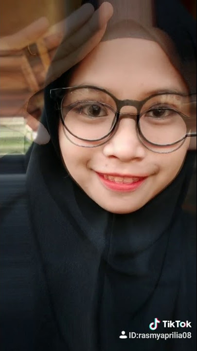 Karena bunga butuh waktu untuk mekar😉