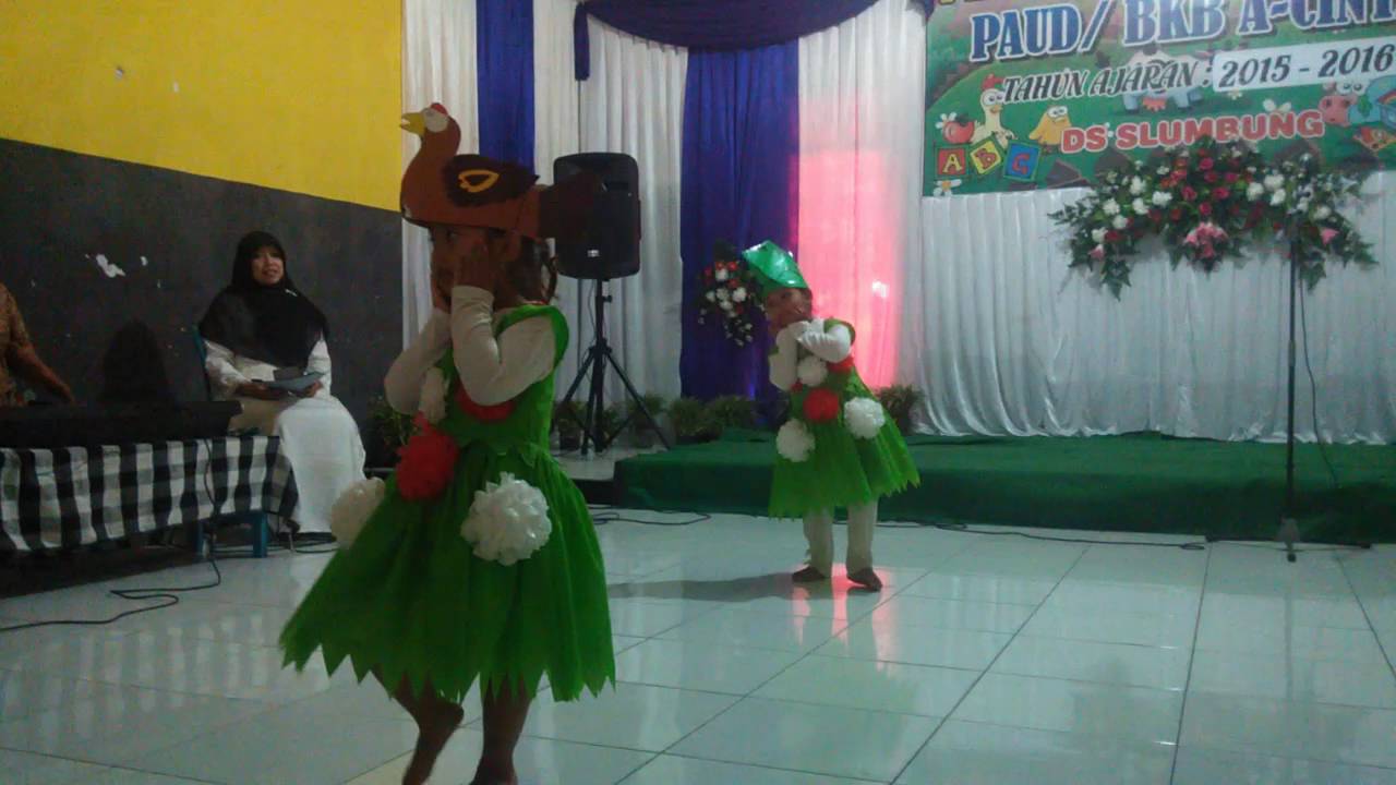 REVALKA ALYA ANGGRAITA ..GOYANG BEBEK PAUD ACINTA SLUMBUNG GANDUSARI
