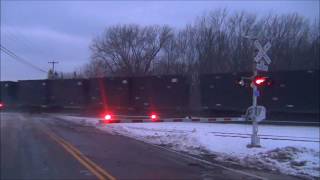 CSX Trash Train Hits The Horn