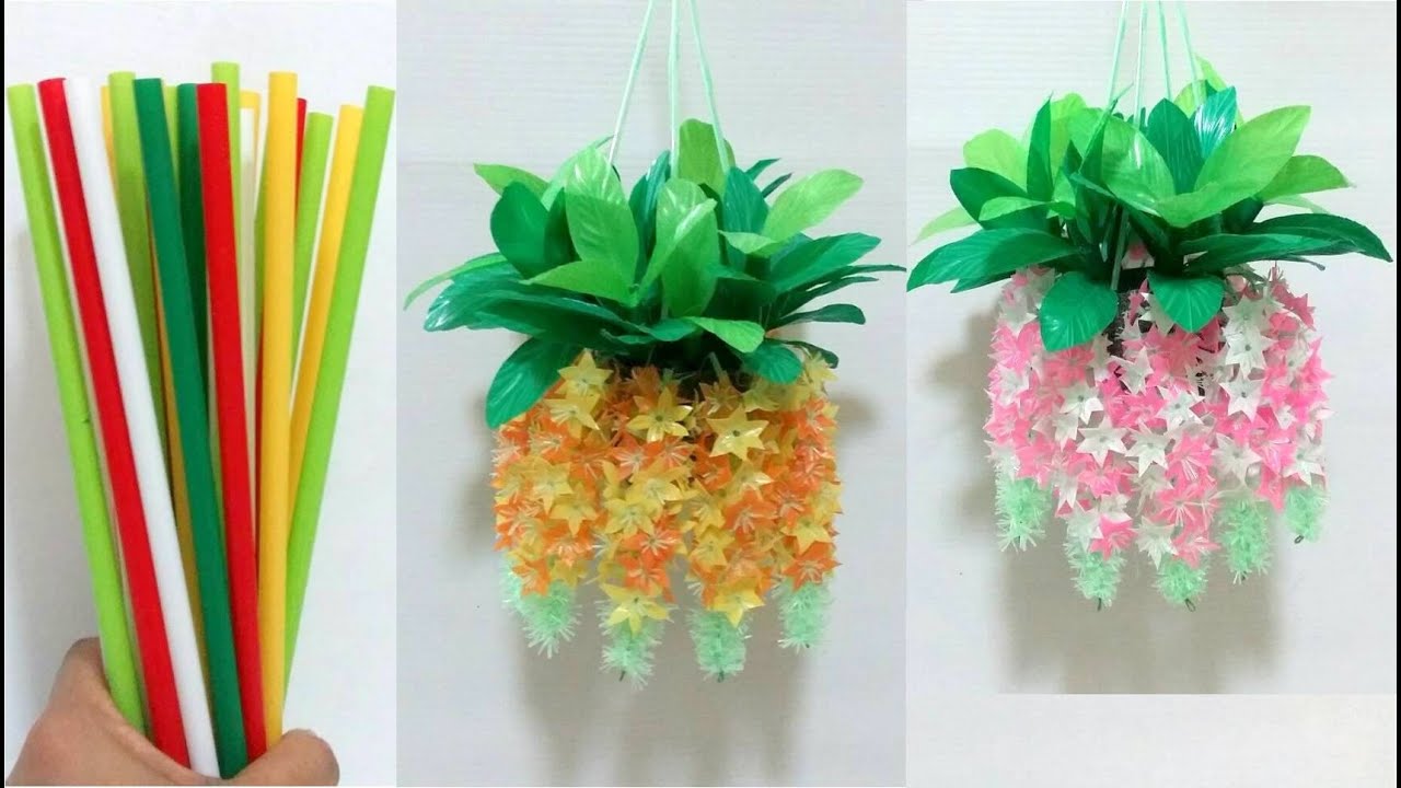 ดอกไม้จากหลอด โมบายดอกไม้จากหลอด by มายมิ้นท์  Flower hanging from straws.