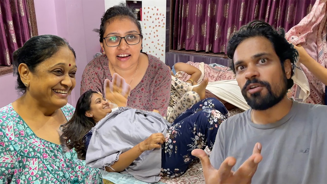 mama ke ghar par sab ko ek saath sona hai aur dhoom macha ni hai
