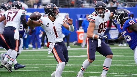 Film Session: Justin Fields Big Passes & Incompletions vs Giants - Bear Trap Episode 364