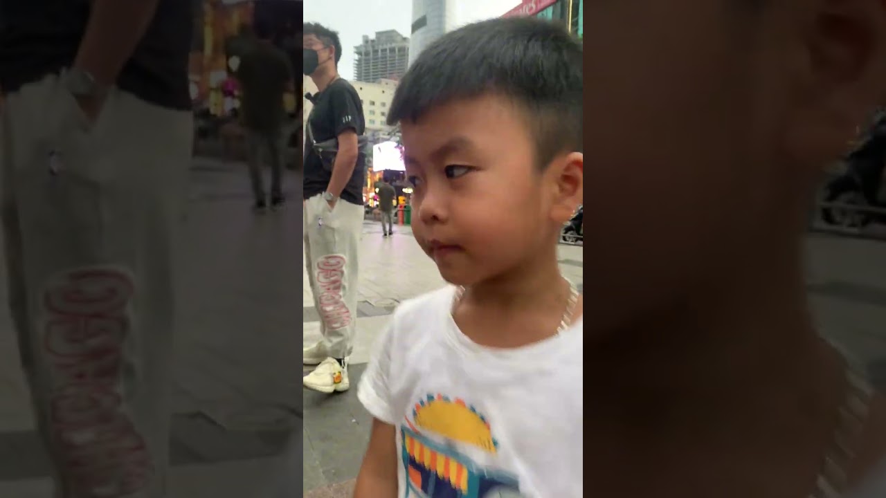 Ngân -Ân -Fin -Rin lên thăm Chị Vy