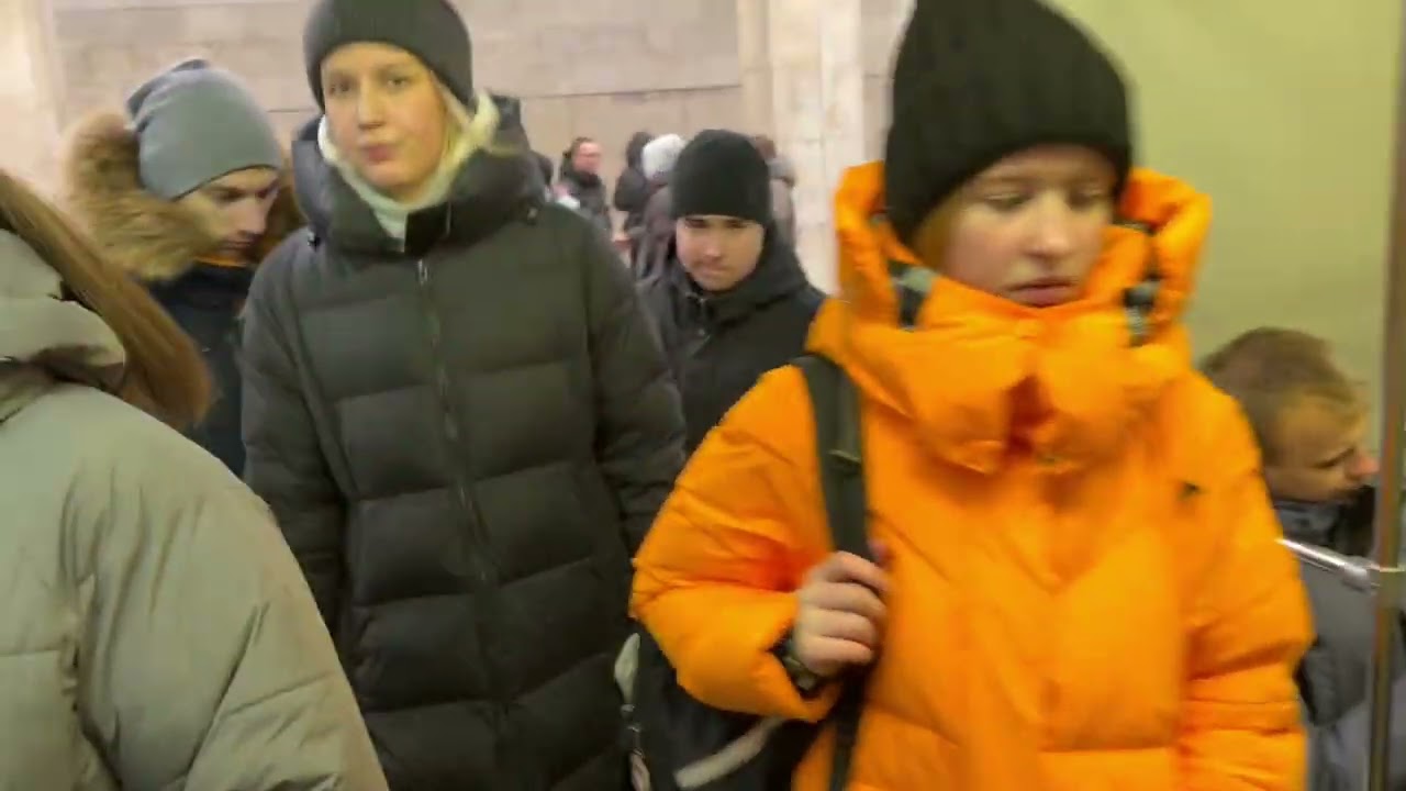 Метро Новосибирск. Площадь Маркса - Октябрьская.