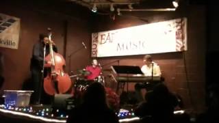 David Ellington Trio - "Skating"  (from "A Charlie Brown Christmas"