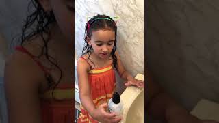 HOW TO USE A NETI POT BY MAEVE/ 5 years old