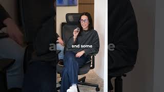 Famous Kolin tries to guess which salesperson made the sale on one of his favorite Amalfi flights. Net Worth