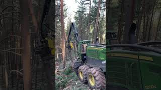 Harvester 1270G In The Montain #Viral #Love #Johndeere #Machine #Montains #Tree #Wood #Harvester