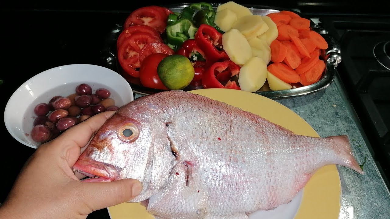 طاجين الحوت على حقو وطريقوا اللي ذاقو يسولك على سر البنة ديالو✋👌😋