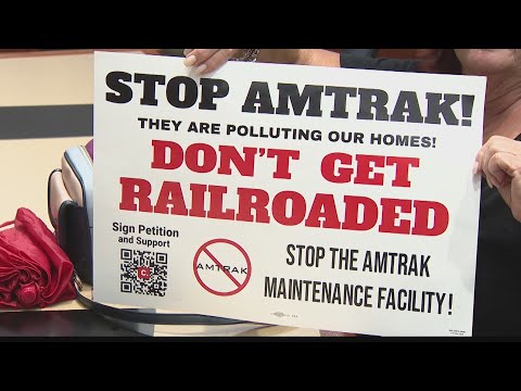 Residents, elected officials from Chicago's South Side oppose new Amtrak railyard plan