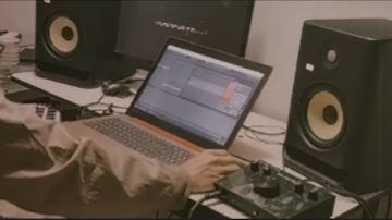 Making a Beat From Scratch  |  Ableton Live - Hocho