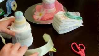 How to make a diaper cake - Baby Bottle