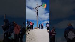 Könnyű Túra A Dolomitokban A Túrabarátokkal