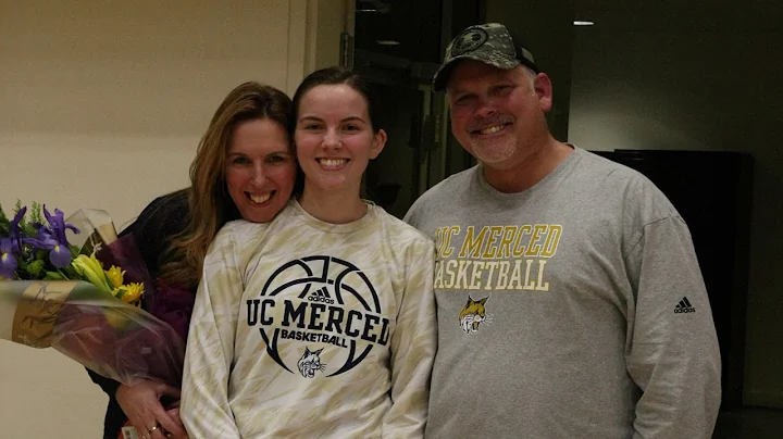 Basketball Family | Aubrey Hayes