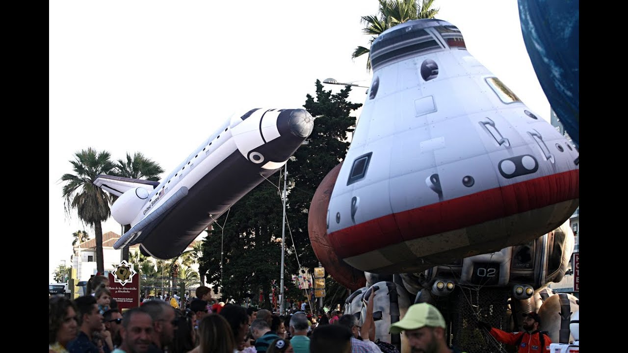 Espectáculo "Space" - Brotóns Cabalagatas y Disfraces