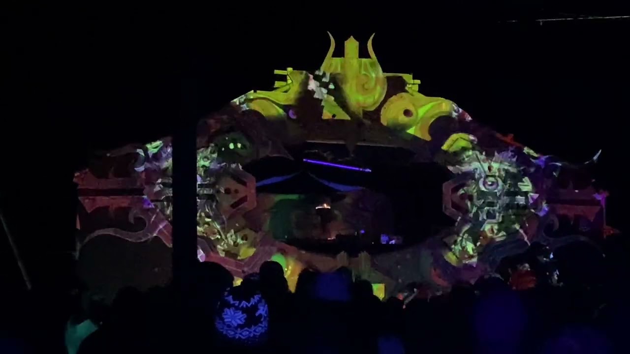 Goa Gil 2022 - Cannyos- Grenn Dark Power