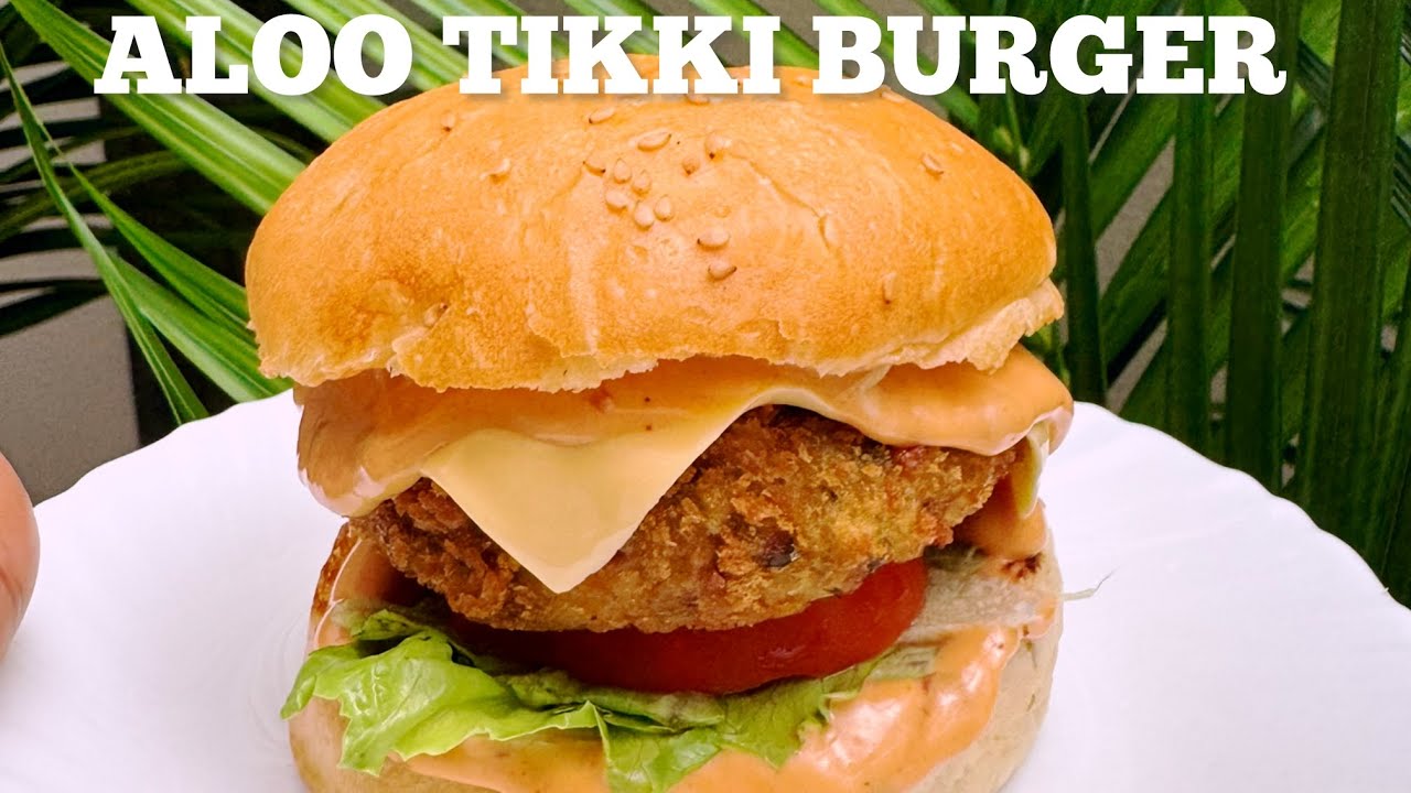 Veggie Burger McDonald’s-style Veg Burger|How to make Aloo tikki Burger At Home |