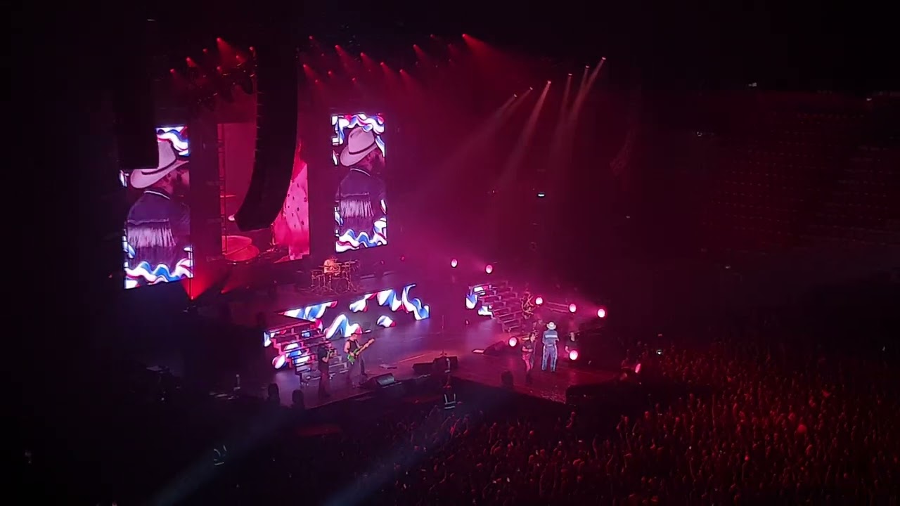 Domani smetto con J Ax Finley 4K HD UNIPOL FORUM MILANO