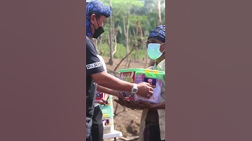 Bakti Sosial dan Tanam Pohon di Kampung Baduy Dalam