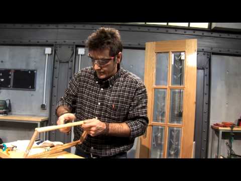 Video: Cómo reemplazar vidrios rotos en una puerta