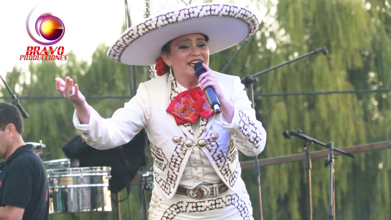 Mariela Riquelme - Fue tan poco tu cariño - COVER - VIDEO OFICIAL - EN VIVO - CON MARIACHI CALICANTO