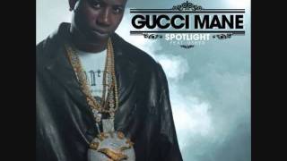Gucci Mane feat. Usher - Spotlight (prod. Polow Da Don)