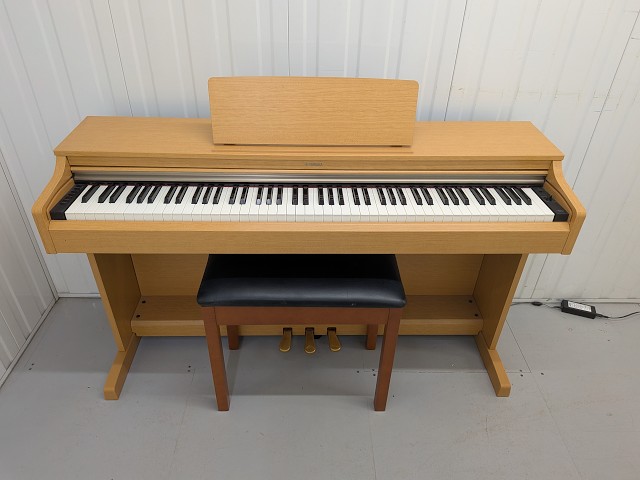 Yamaha Arius YDP-162 Digital Piano cherry / oak clavinova keyboard