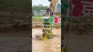 Farmers💔 ke liye super🚜 helper- mitti, lakdi, kachra sab easy lift! Heavy duty JCB-style grabber✨