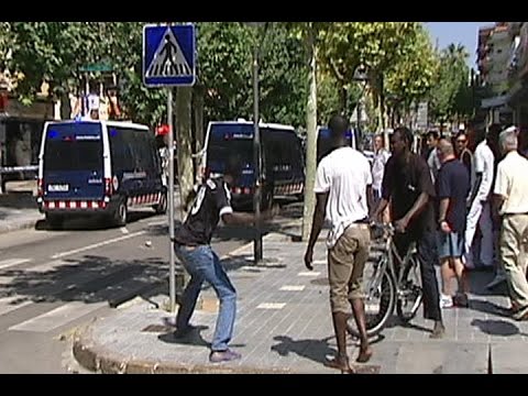 Graves disturbios en Salou por la muerte de un senegalés