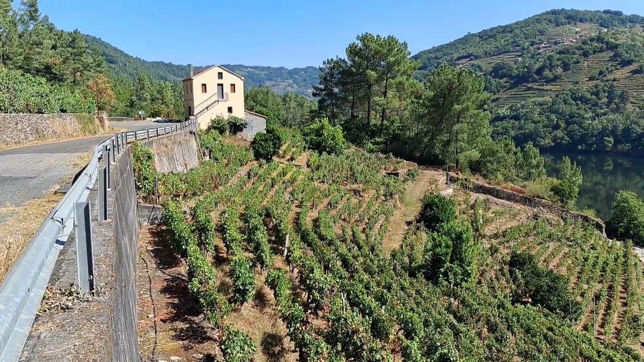 Et sted i Nordspanien på motorcykel 