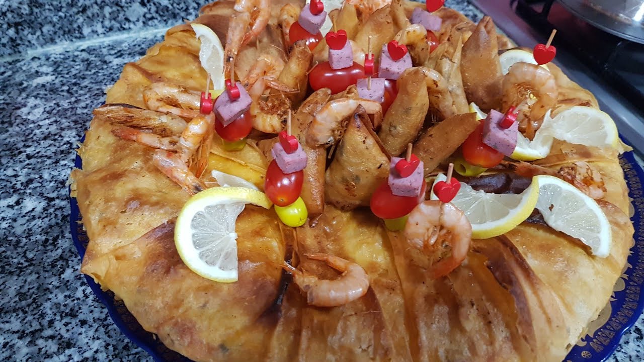 بسطيلة الحوت هماوية وحجم اكبير اتنفعك في المناسبات بطريقة بسيطة وسهلة تستحق التجربة