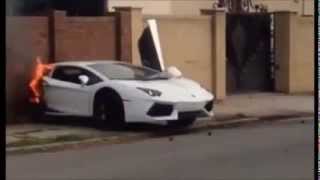 Lamborghini Aventador Crash Splits Car In Half