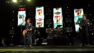 Long Train Runnin' - China Grove - The Doobie Brothers live