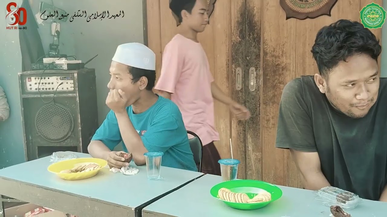 Cuplikan lomba 17agustusan santri mambaul ulum