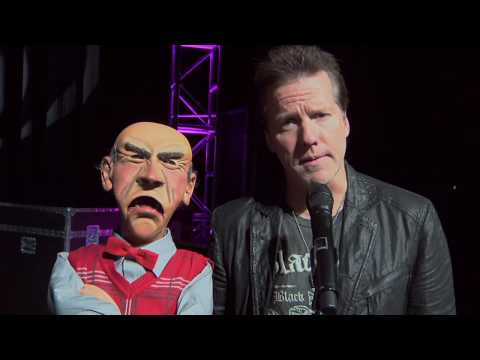 Happy Thanksgiving with Jeff Dunham and Walter | JEFF DUNHAM