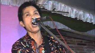 Download Lagu Koes Plus Indonesia Band   Main Belakang MP3